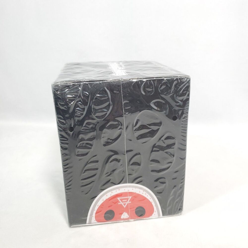 Bimtoy Tiny Ghost "Bones of Blood" 5'' Vinyl Limited Edition Toy NEW SEALED - Picture 5 of 7